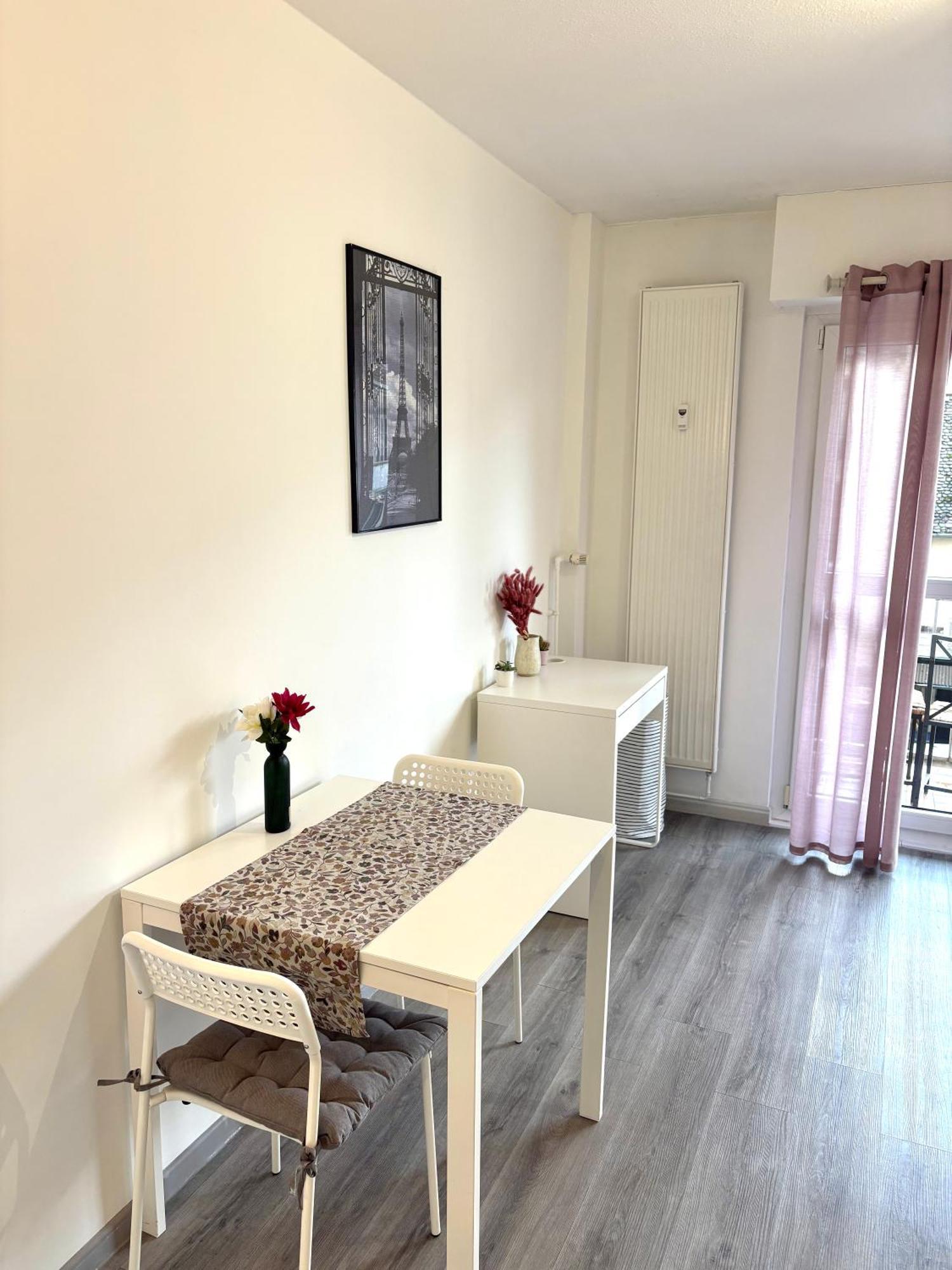 Joli Studio Dans L'Ancien Quartier De Cronenbourg Strasbourg Eksteriør billede